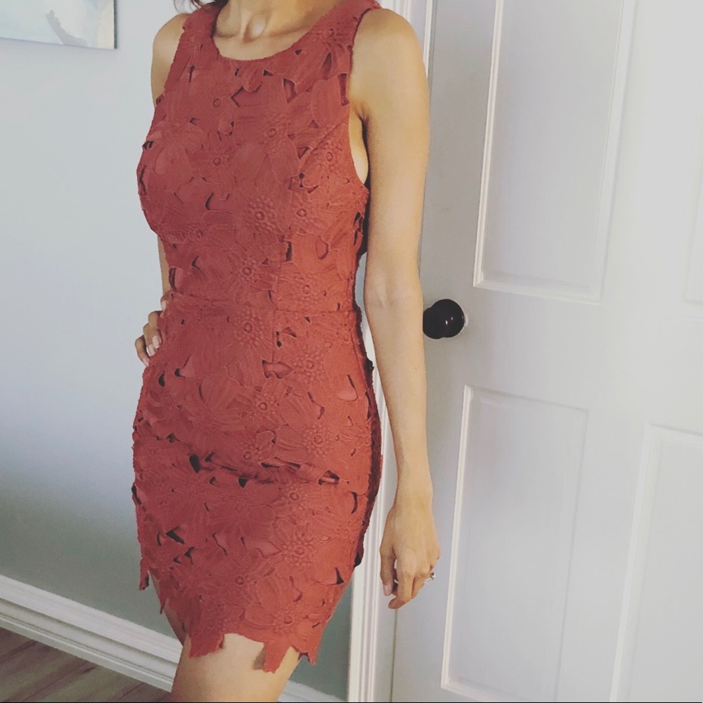 BRAND NEW beautiful orange floral appliqué dress